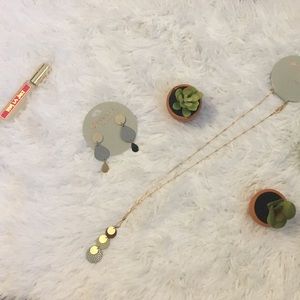 Beautiful new set of Earrings and Necklace